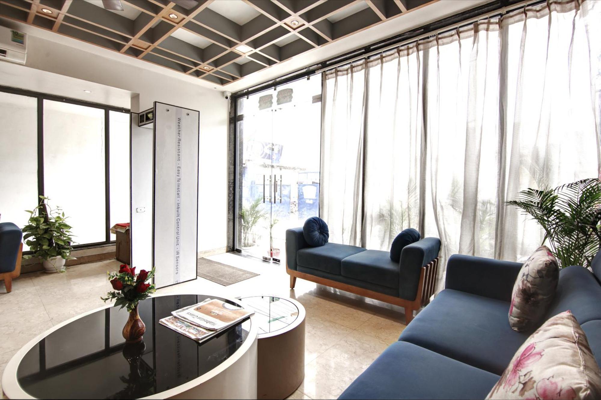 Applewood Palace - Near Delhi International Airport With - Free Airport Drop Hotel New Delhi